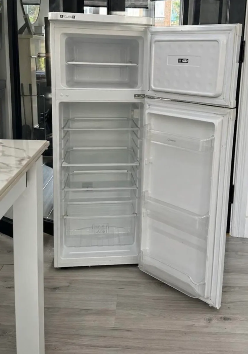 Fridge Freezer Freestanding - Image 1