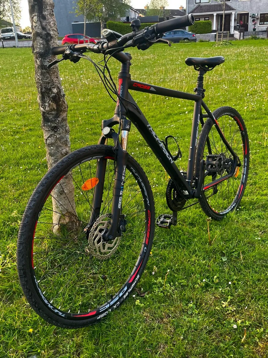 Double disc brake Thompson bicycle for sale - Image 2