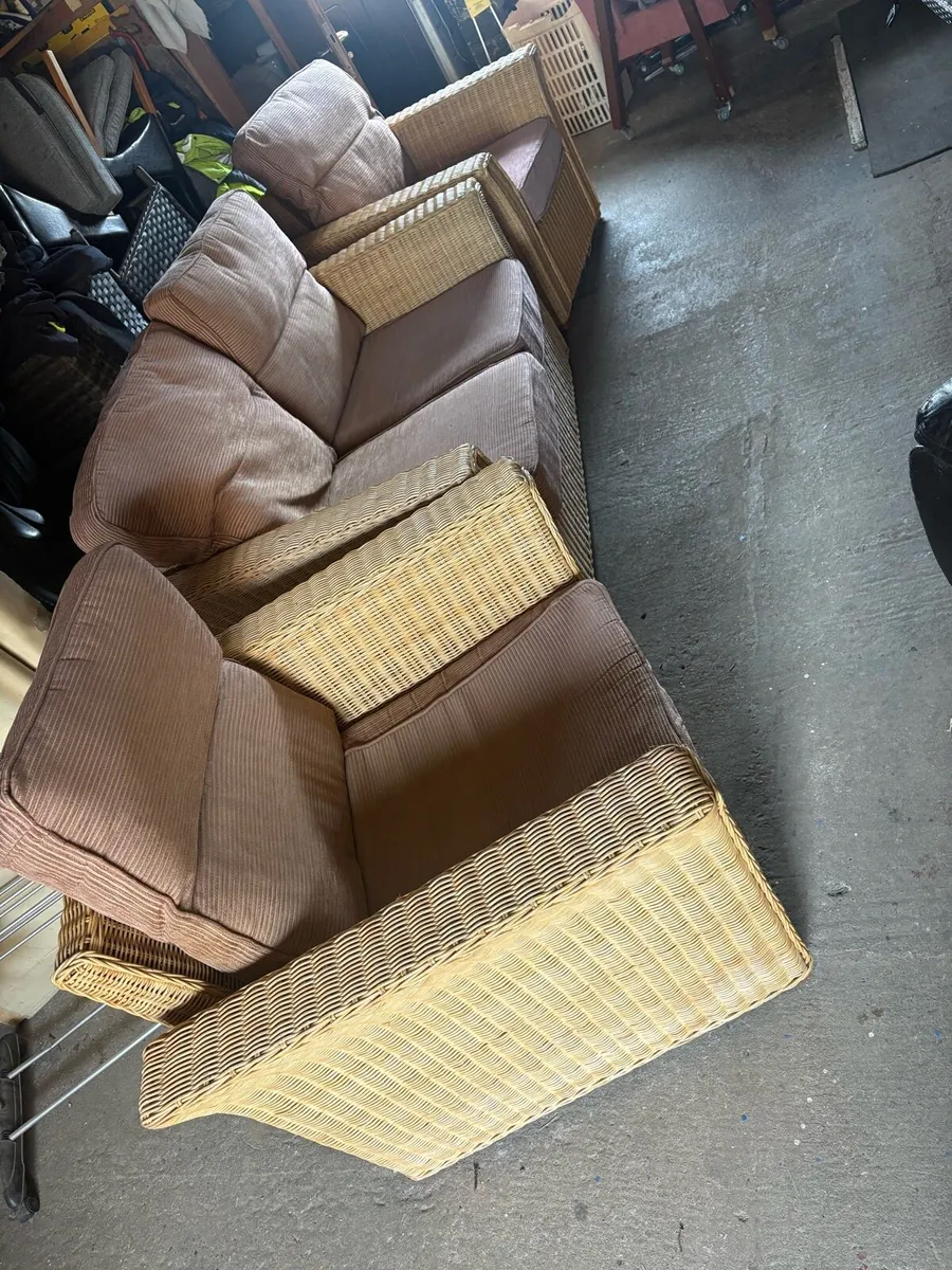 1x Double & 2x Single outdoor chairs