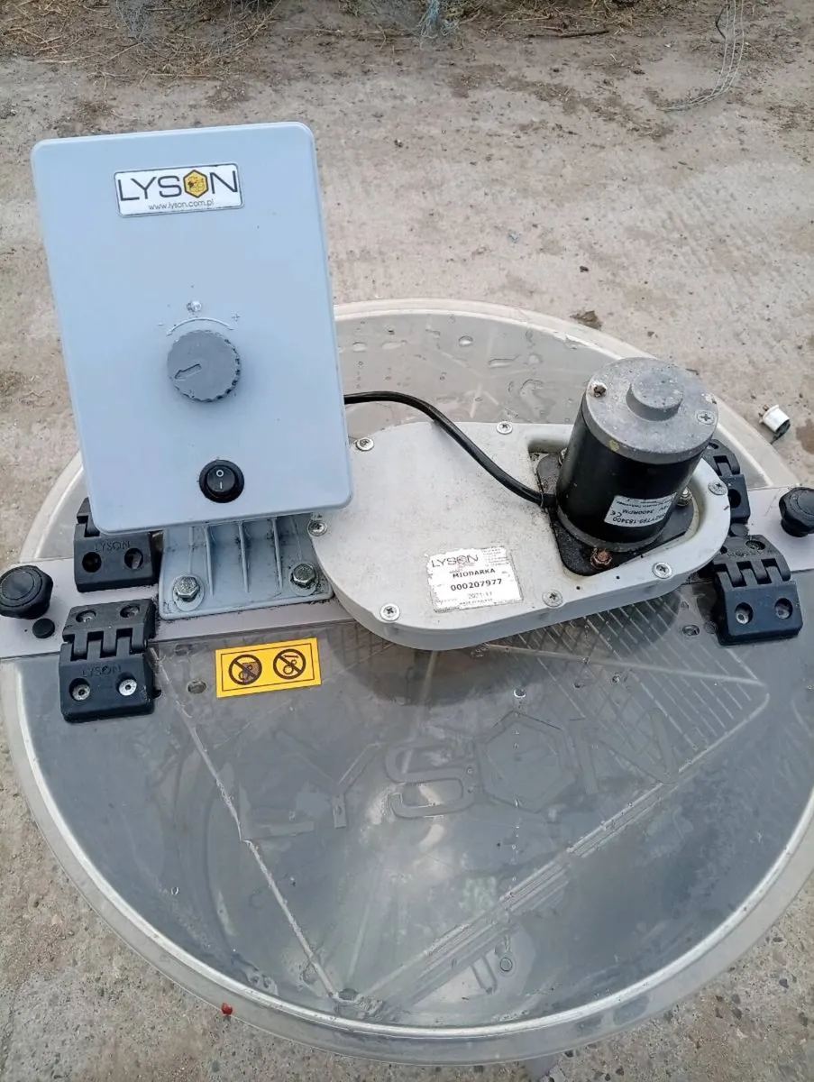 Honey extractor - Image 3