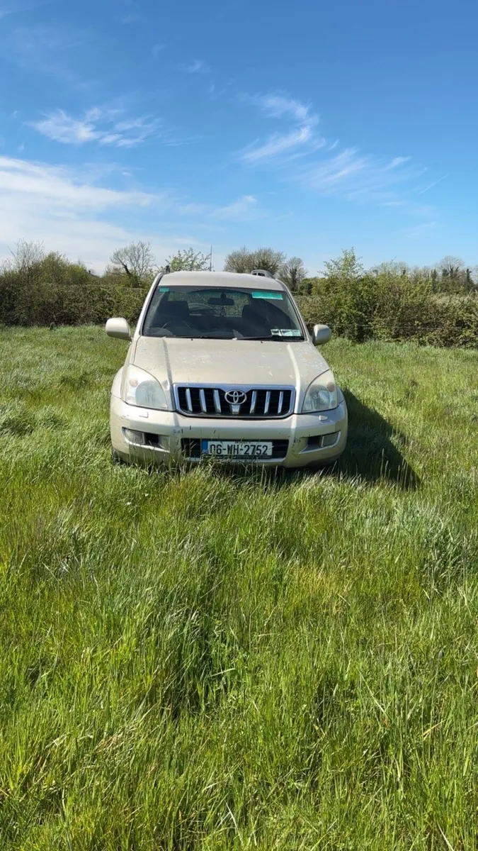 Toyota Land Cruiser - Image 4