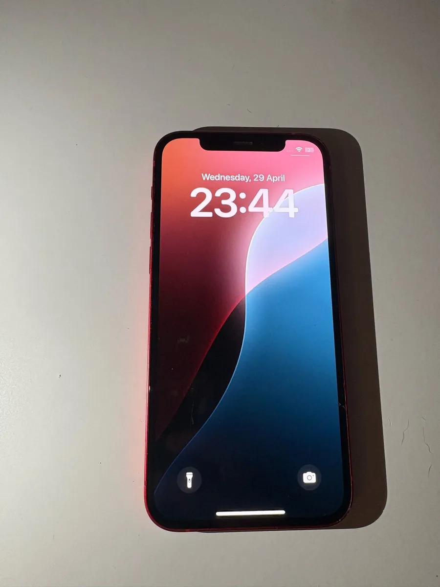 iPhone 12 Red – Unlocked - Image 2