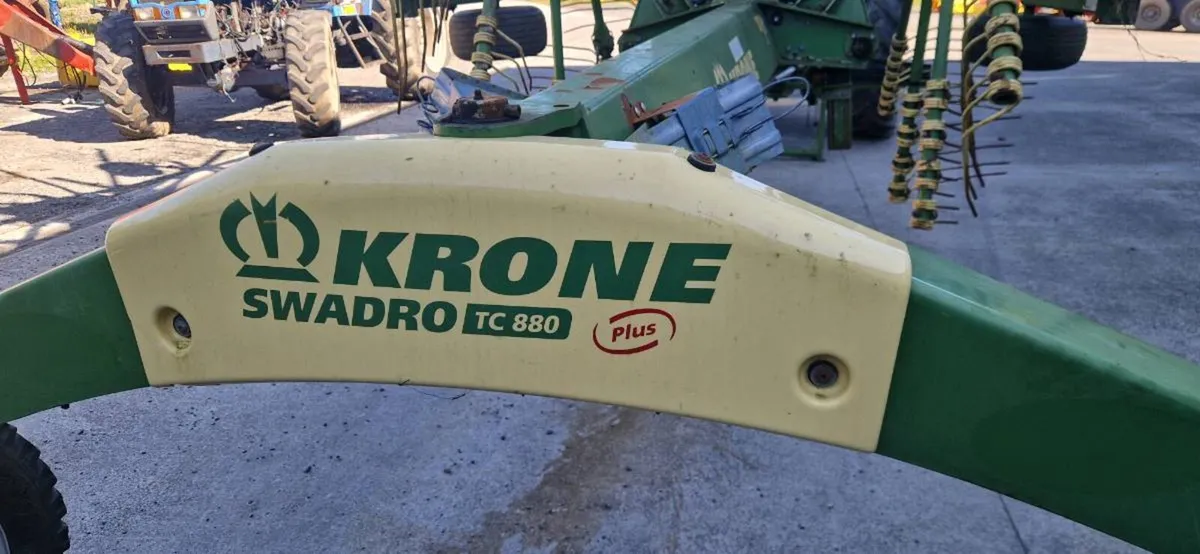 Krone  880 rake - Image 3