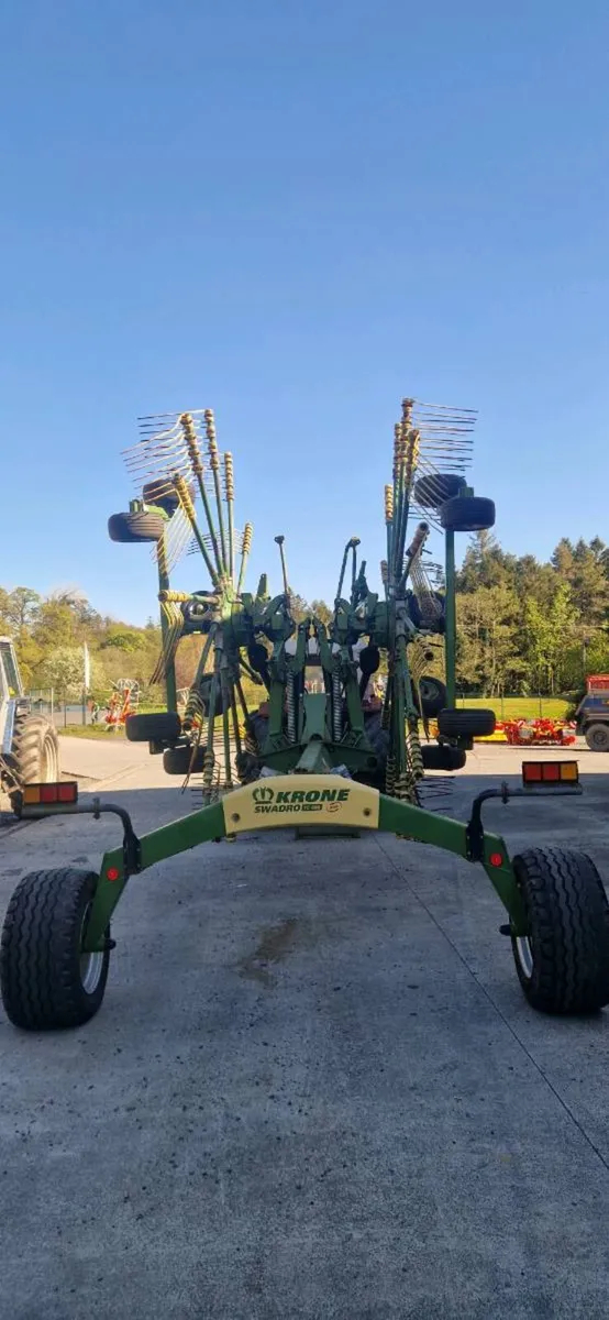 Krone  880 rake - Image 1