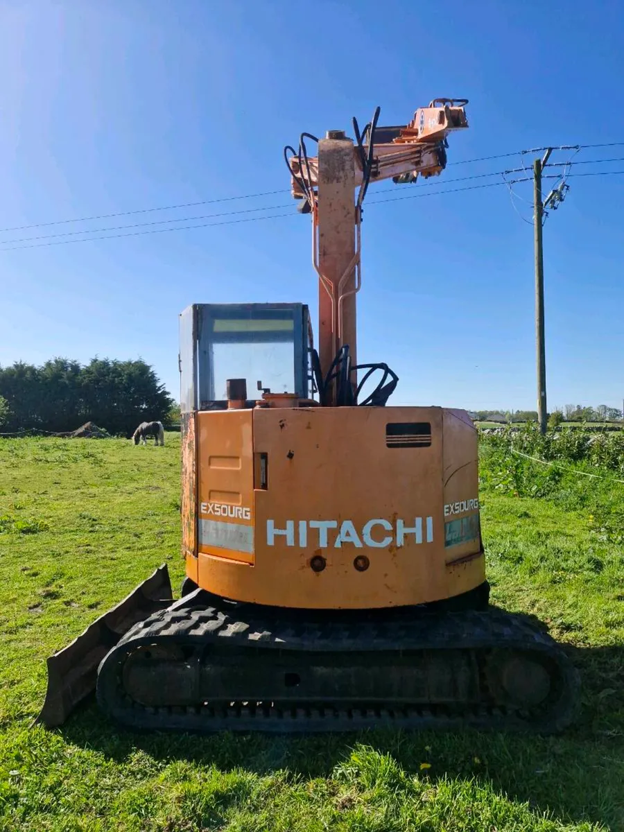Hitachi 5 tone digger - Image 3