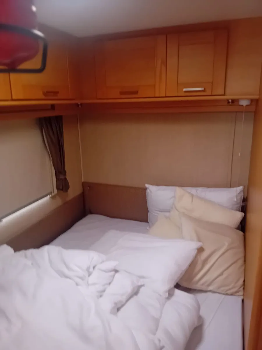 Camper van - Image 3