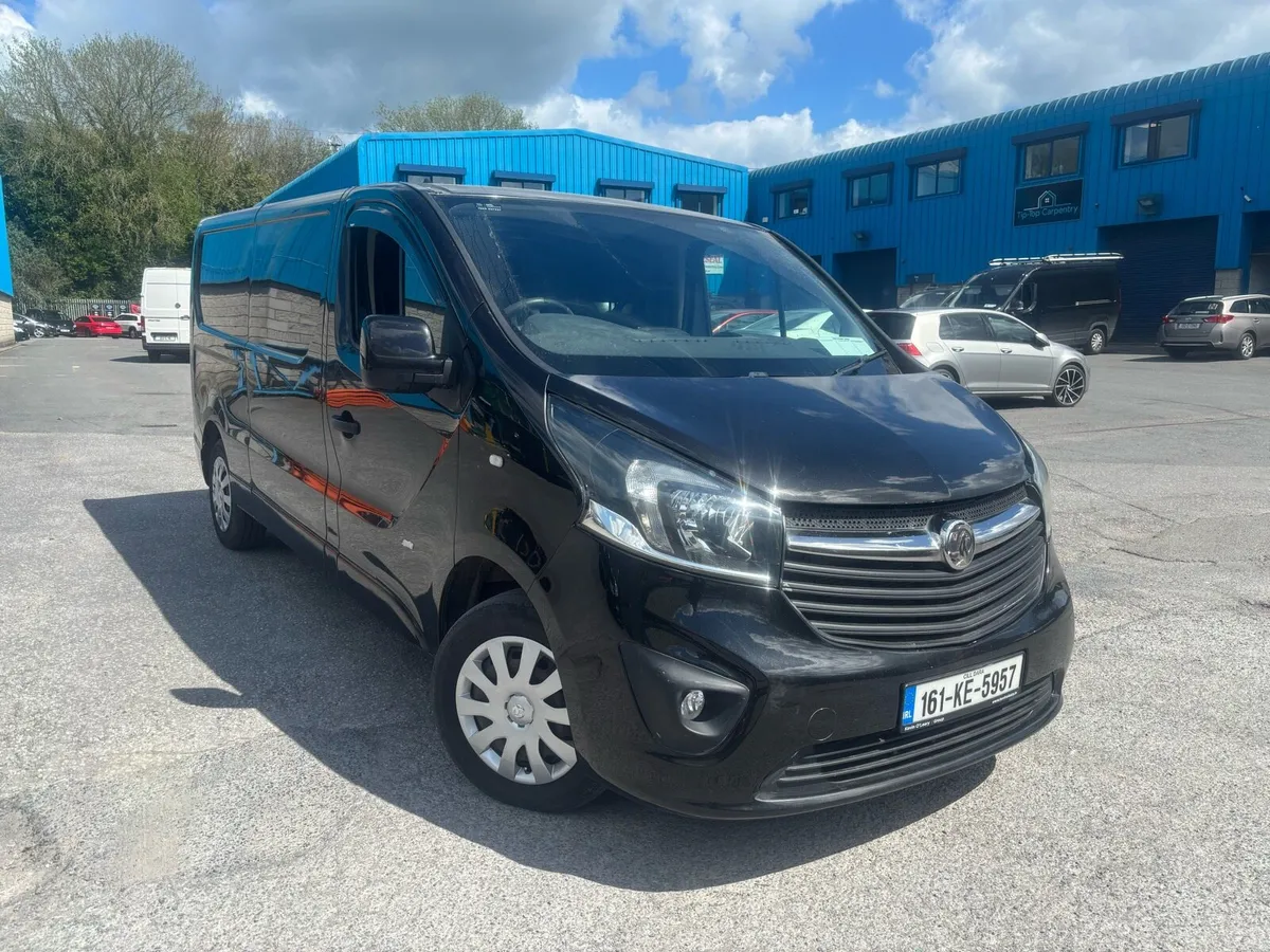 Opel Vivaro 2900 Sportive - Image 1