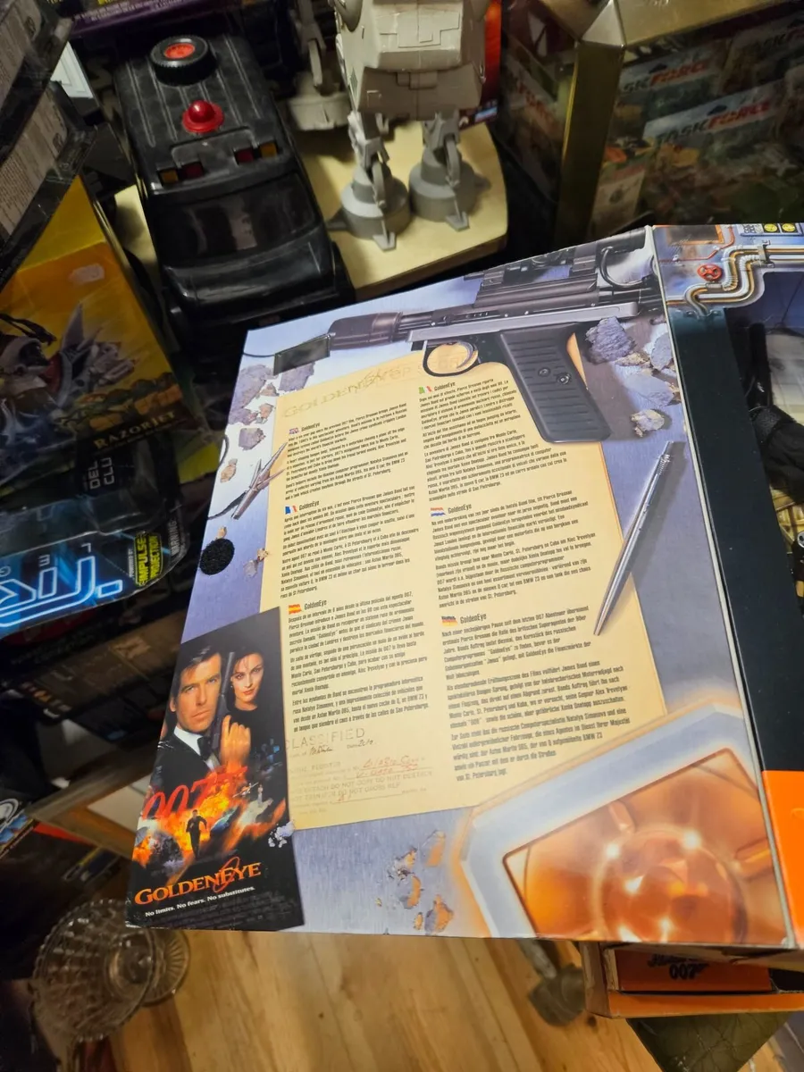 Action Man James Bond - Image 2