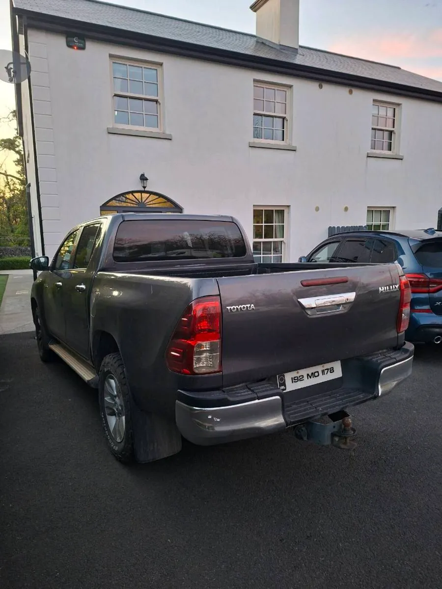 2019 toyota hilux no vat - Image 4