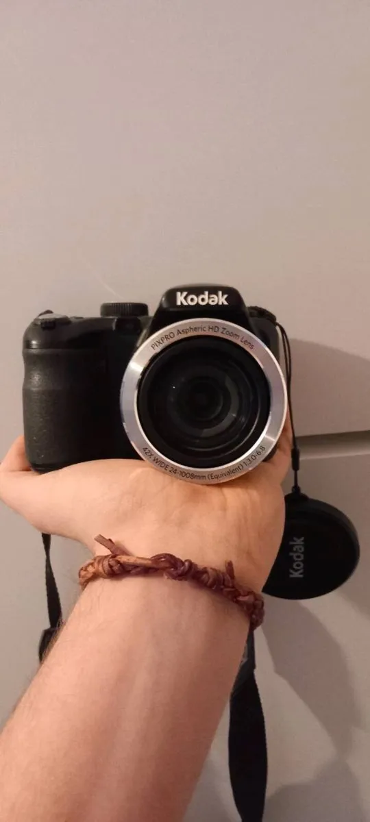 Kodak pixpro az421 - Image 3