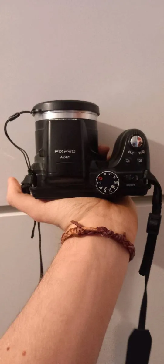 Kodak pixpro az421 - Image 4