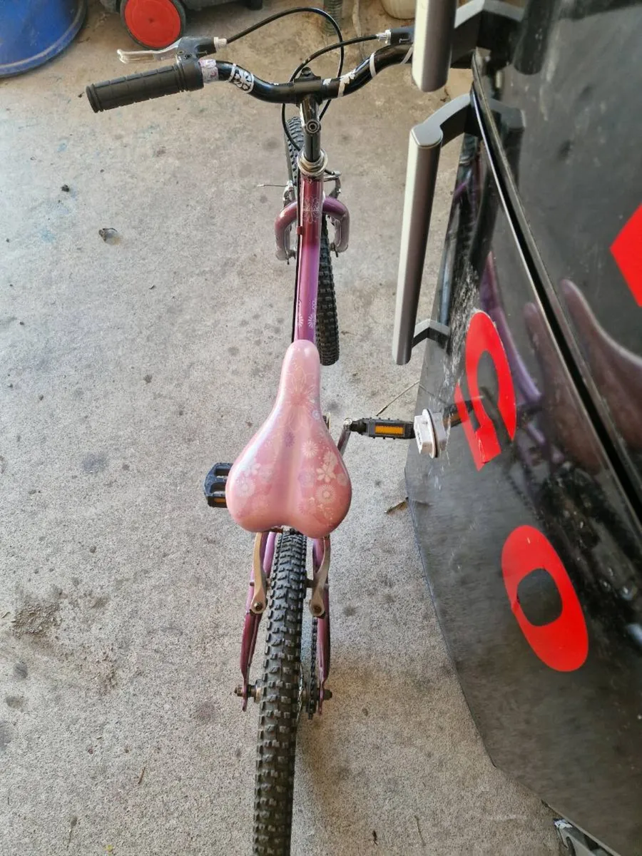 Girls 16 inch bike for sale - Image 3