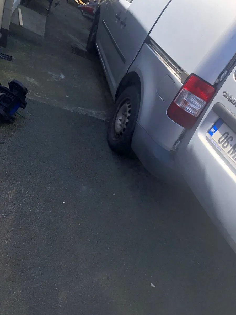 Vw caddy - Image 4