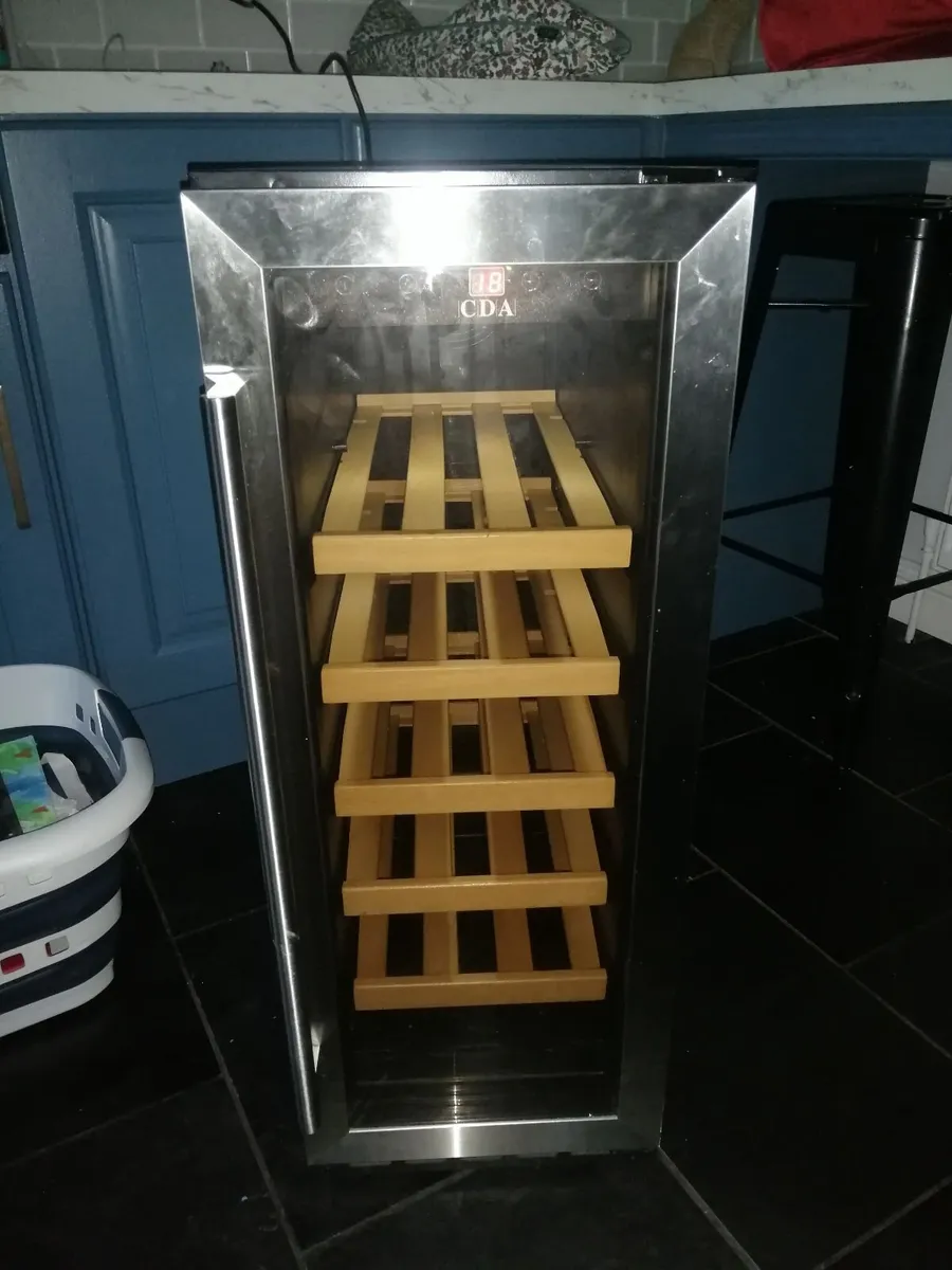 Wine fridge - Image 2