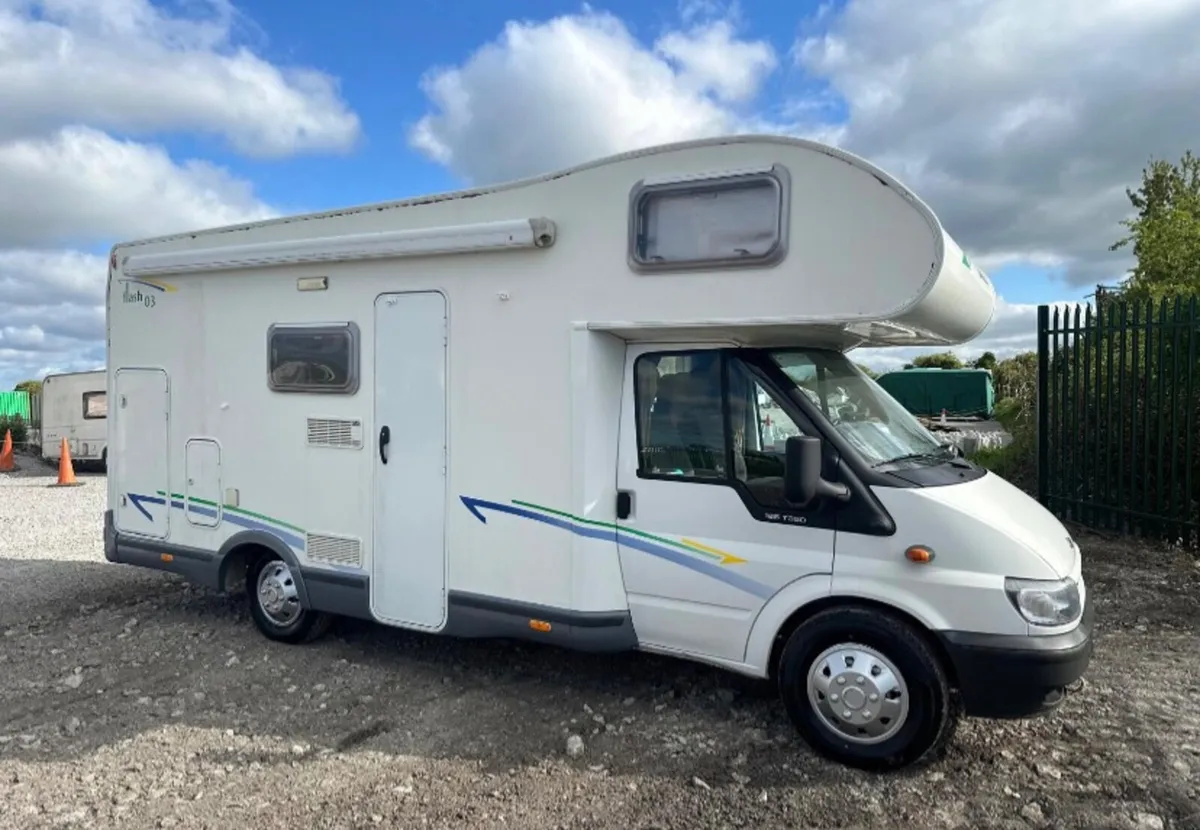 Motorhome 6 Berth 2006 - Image 1