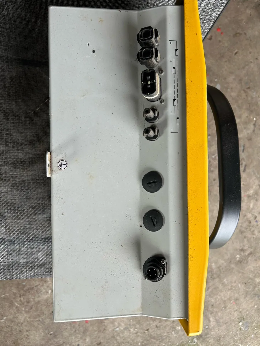 Sunny boy solar inverter - Image 3