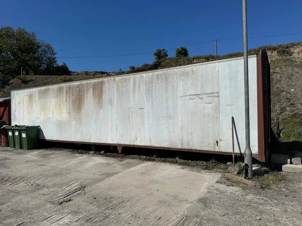 40 FOOT CONTAINER - Image 1