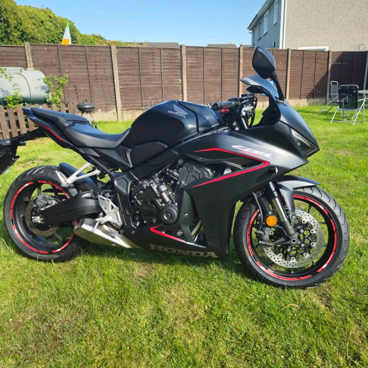 HONDA CBR 650R 2025 - Image 2