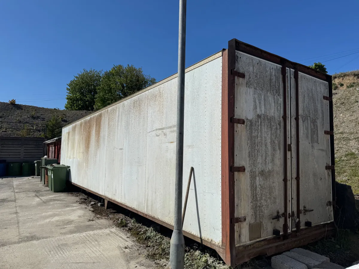 40 FOOT CONTAINER - Image 2