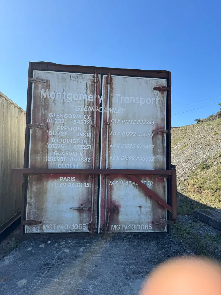 40 FOOT CONTAINER - Image 1