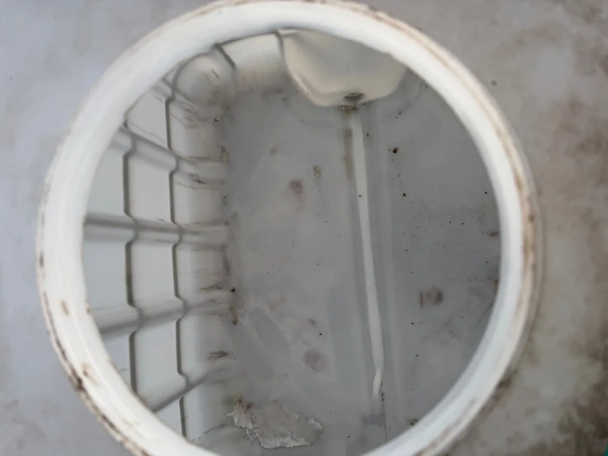 1000 litres ibc water cubs - Image 3