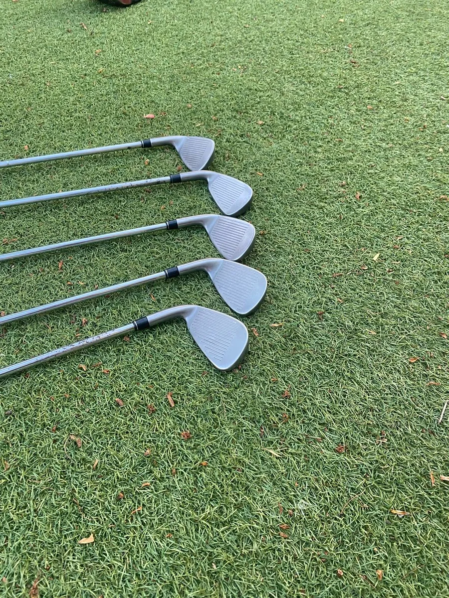 Taylor made irons - Image 1