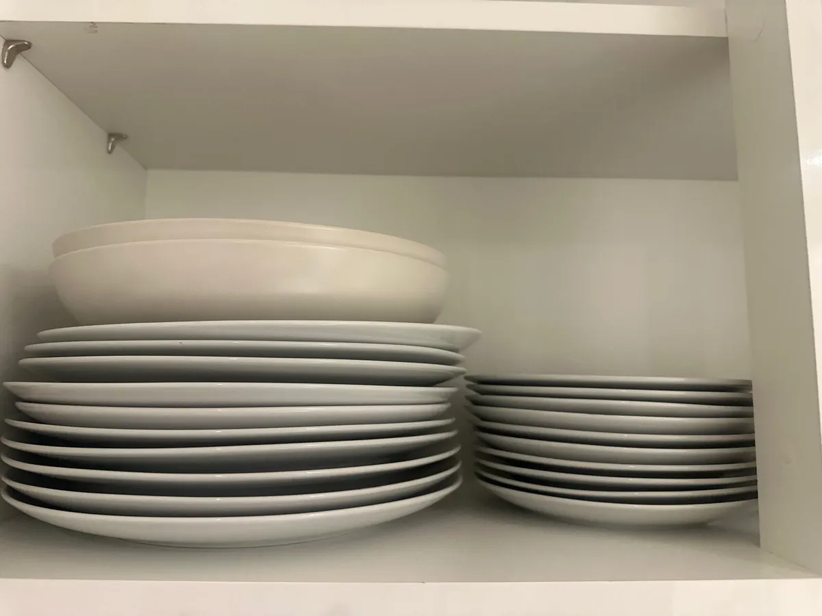 Kitchen Utensils - Image 1