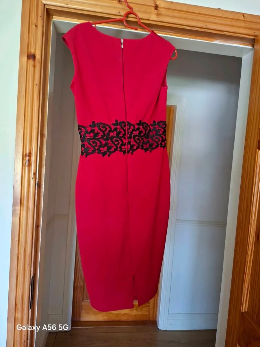 Paper Dolls red dress - Image 1