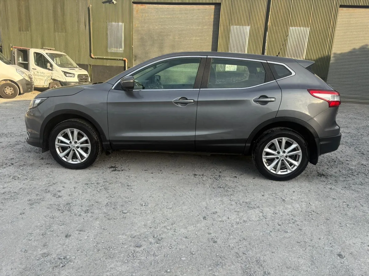 2014 Nissan Qashqai diesel - Image 3
