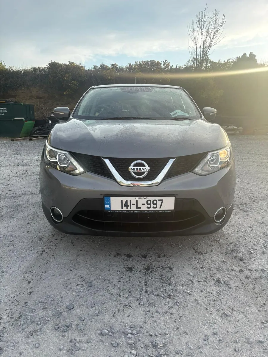 2014 Nissan Qashqai diesel - Image 1