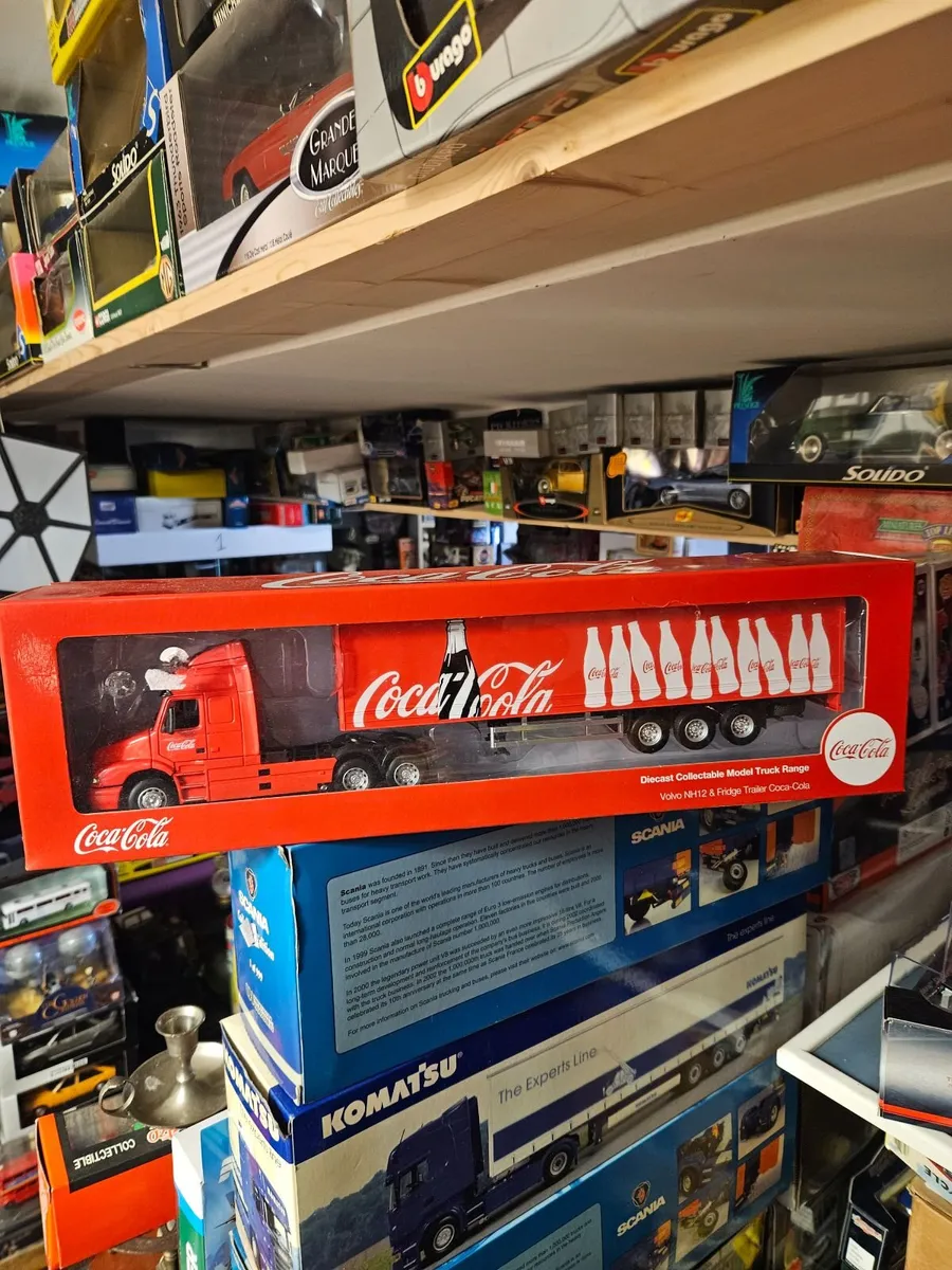 Corgi Coca Cola Truck - Image 1