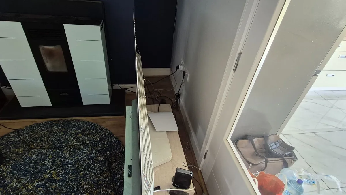 LG OLED 55I6C16LA 55" TV - Image 2