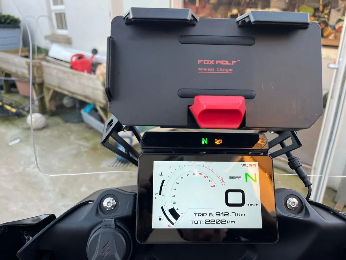 Benelli trk 702x - Image 4