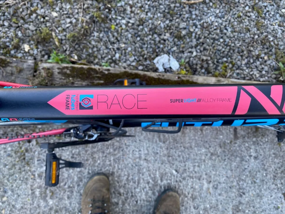 Futura Neon Racing Bike - Image 4