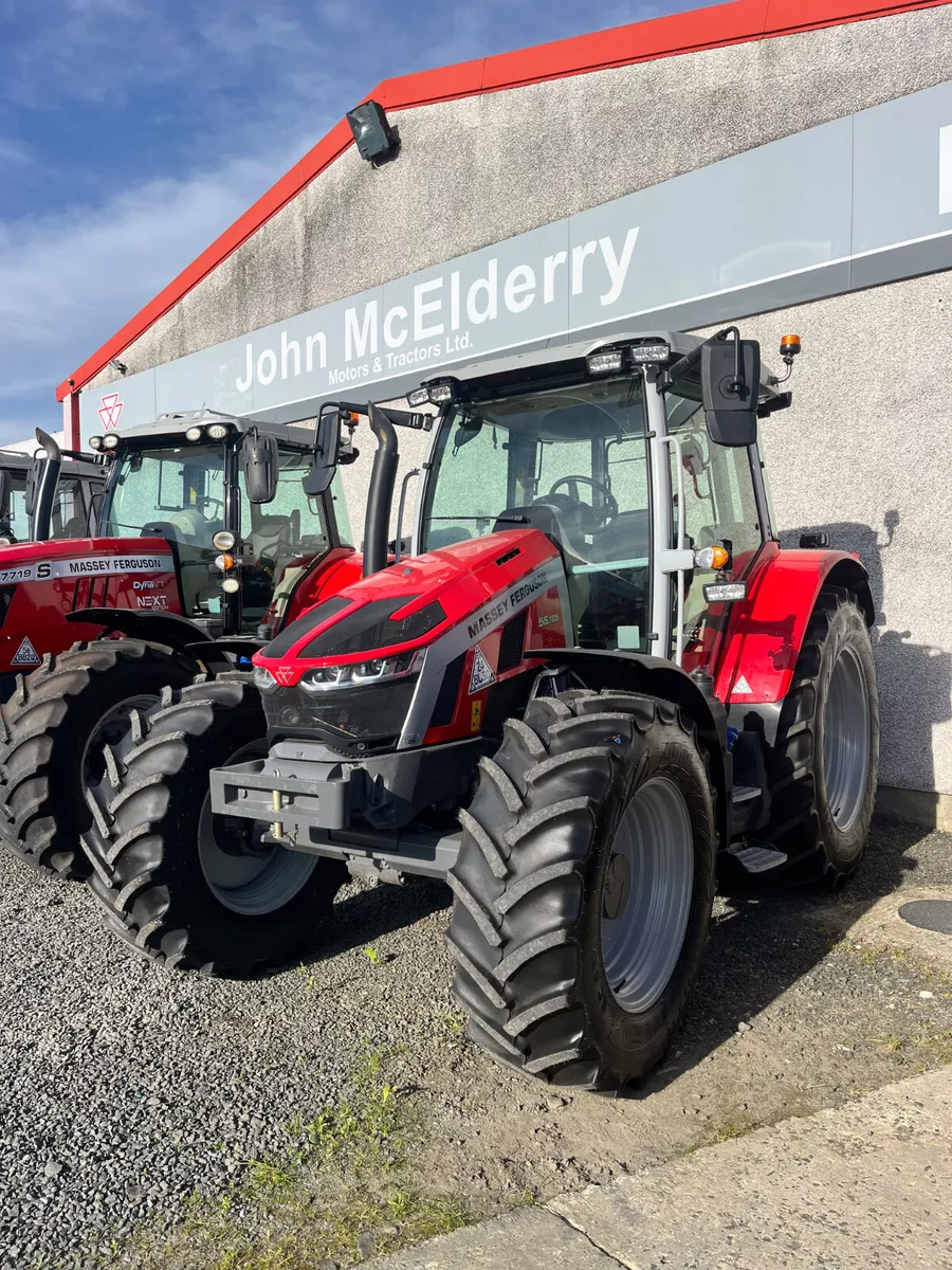 Massey Ferguson 5s.125 - Image 2