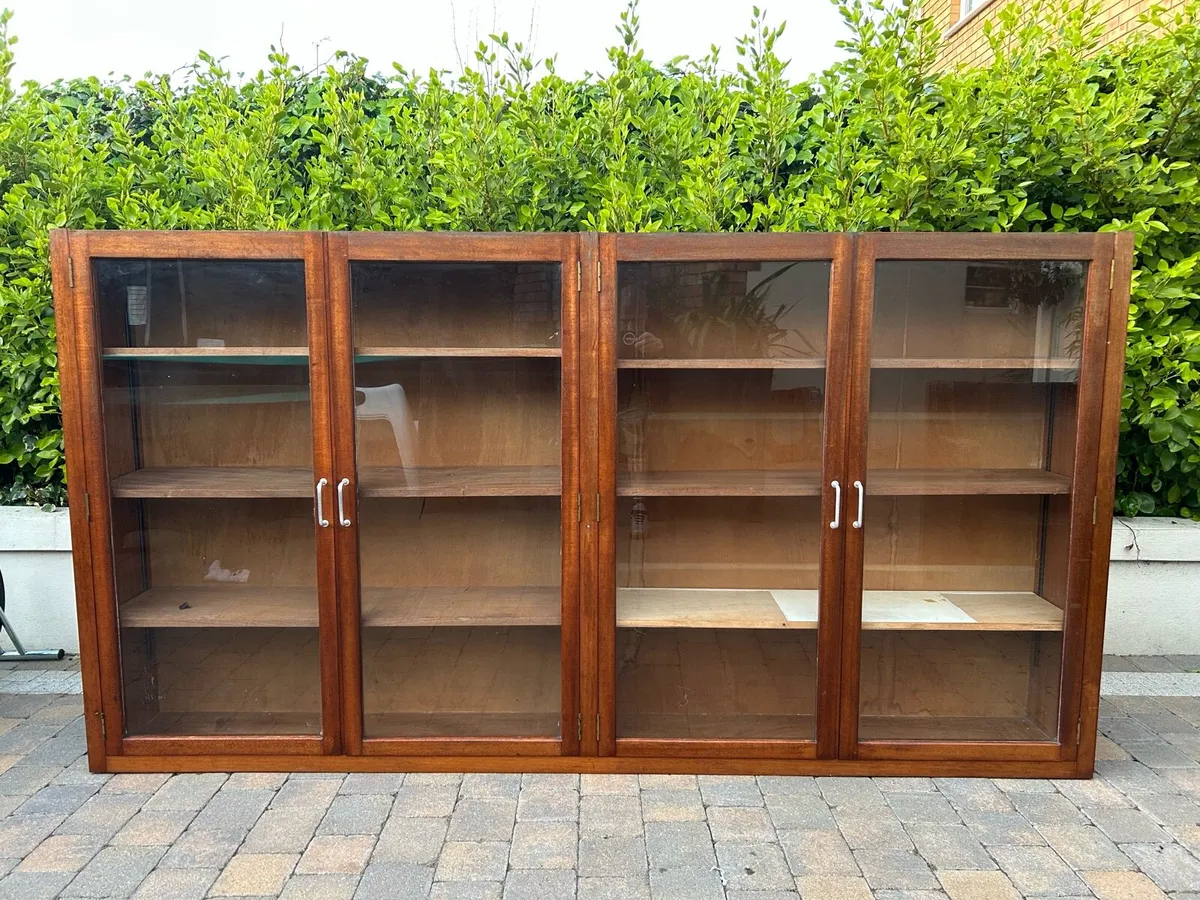 Antique shop cabinet 7ft 10 inches long - Image 2