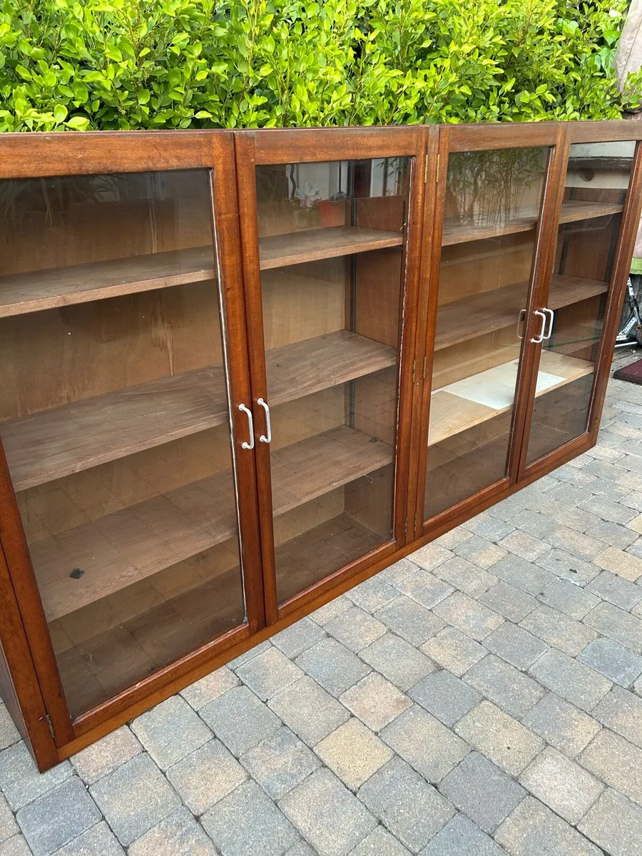 Antique shop cabinet 7ft 10 inches long - Image 3