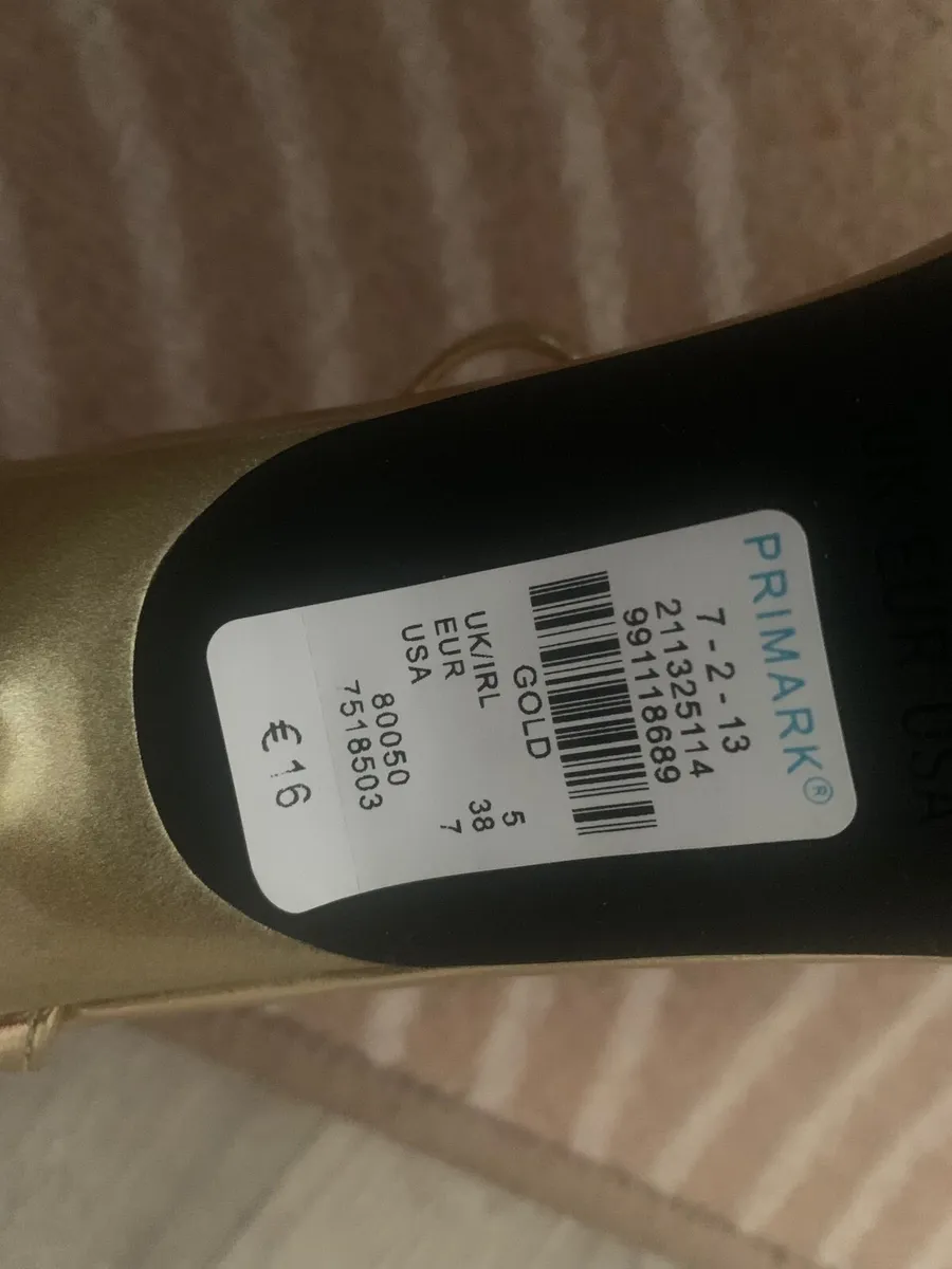 Women sandals - Image 1