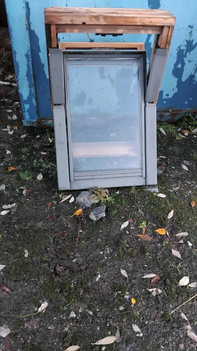 Velux window - Image 1