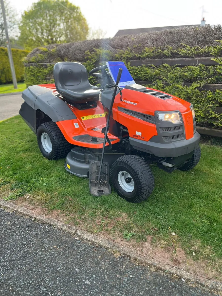 Husquvarna petrol ride on lawnmower - Image 1
