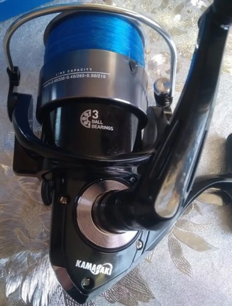 Fishing Kamasaki Blue Metal 7000 Reel - Image 4