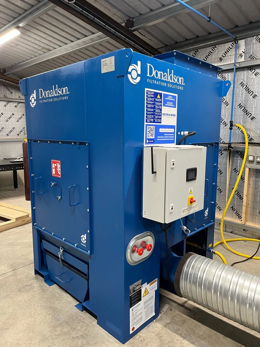 Donaldson DFPRE Dust Collector - Image 1