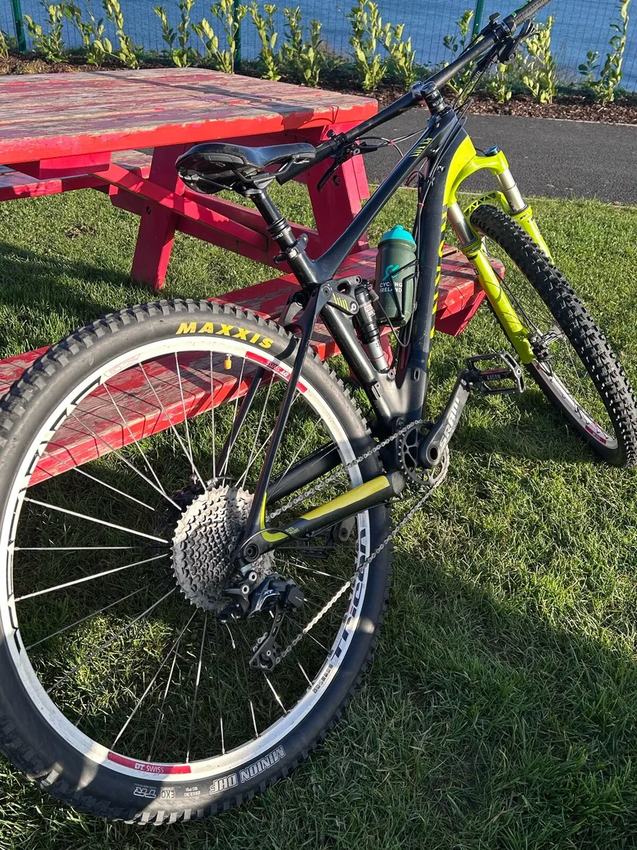 Canyon Lux cf Full carbon - Image 2