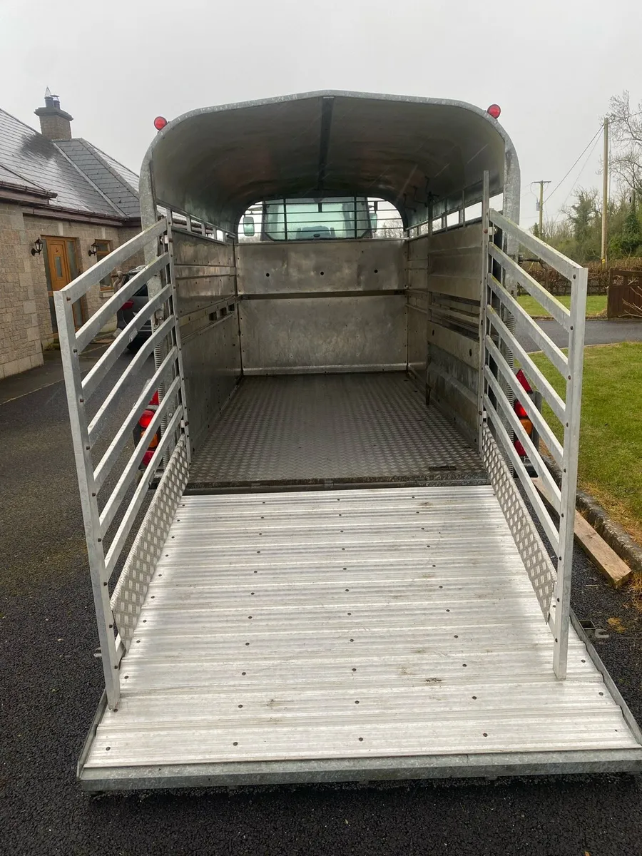 Cattle trailer - Image 3
