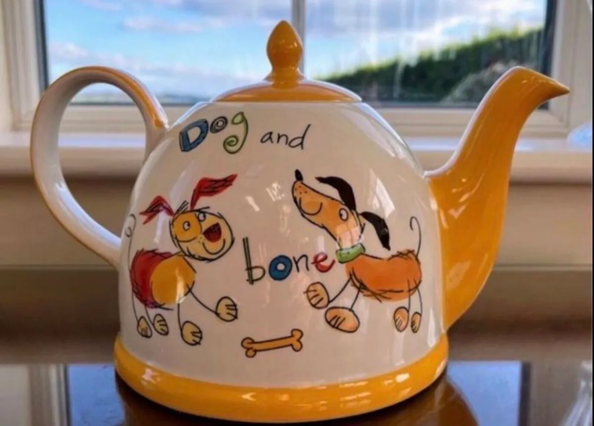 Whittards collectible tea pot - retired pattern - Image 2