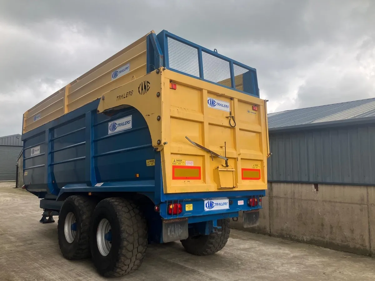 Kane 18 ton silage trailer - Image 3