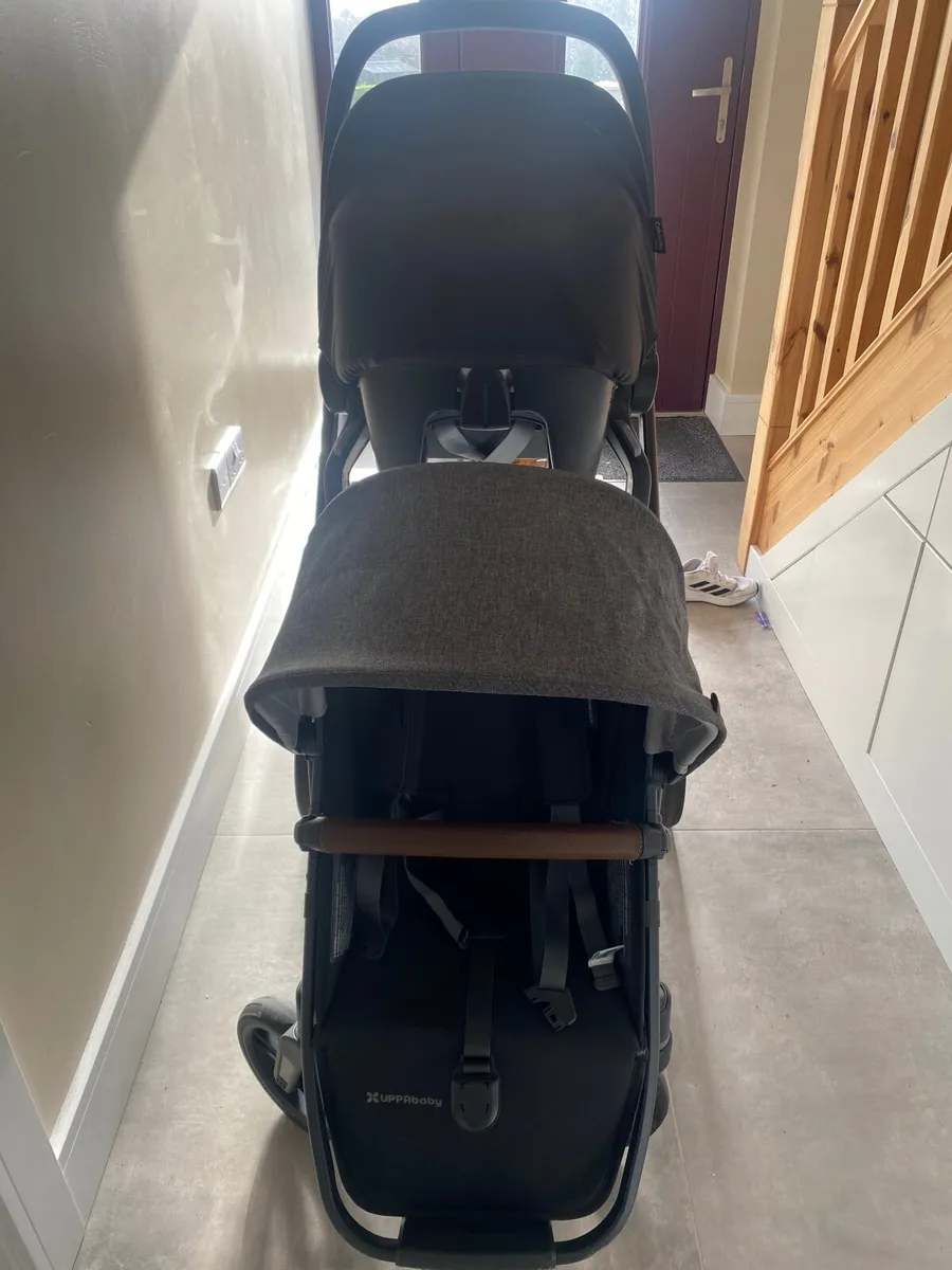 Vista v3 stroller - Image 1