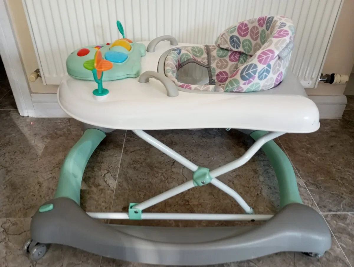 Red kite baby's walker - Image 2