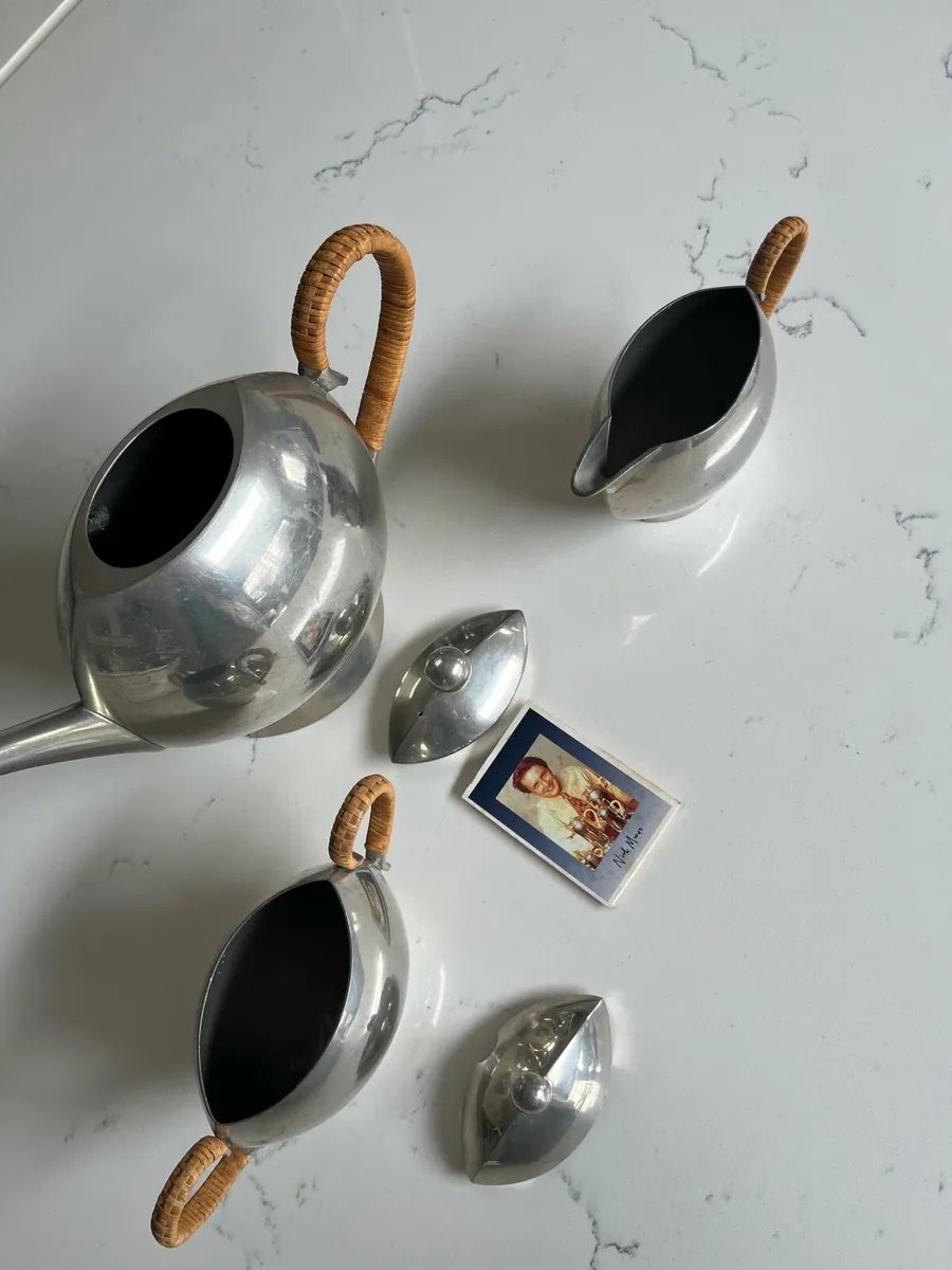Pewter three piece tea set - Image 3