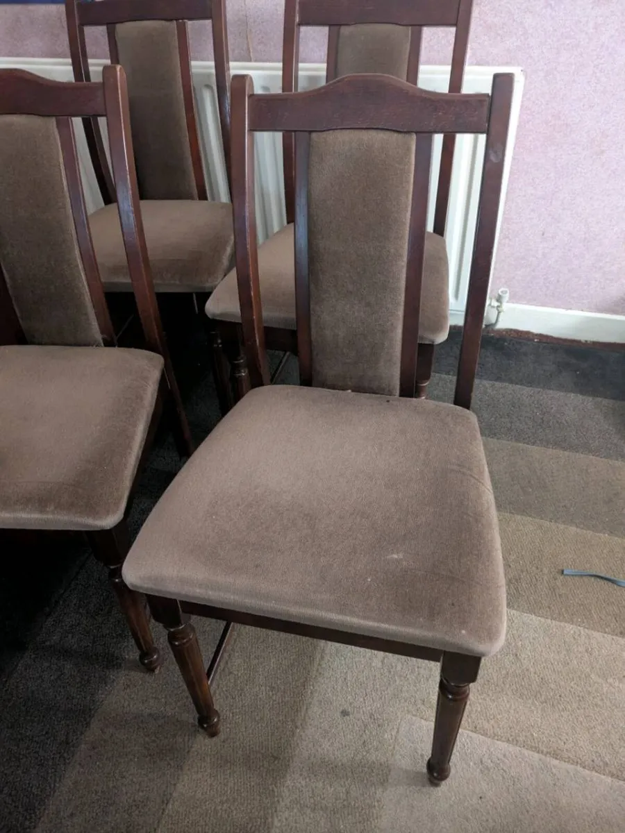 Extendable Round Table & 4 Chairs - Image 3